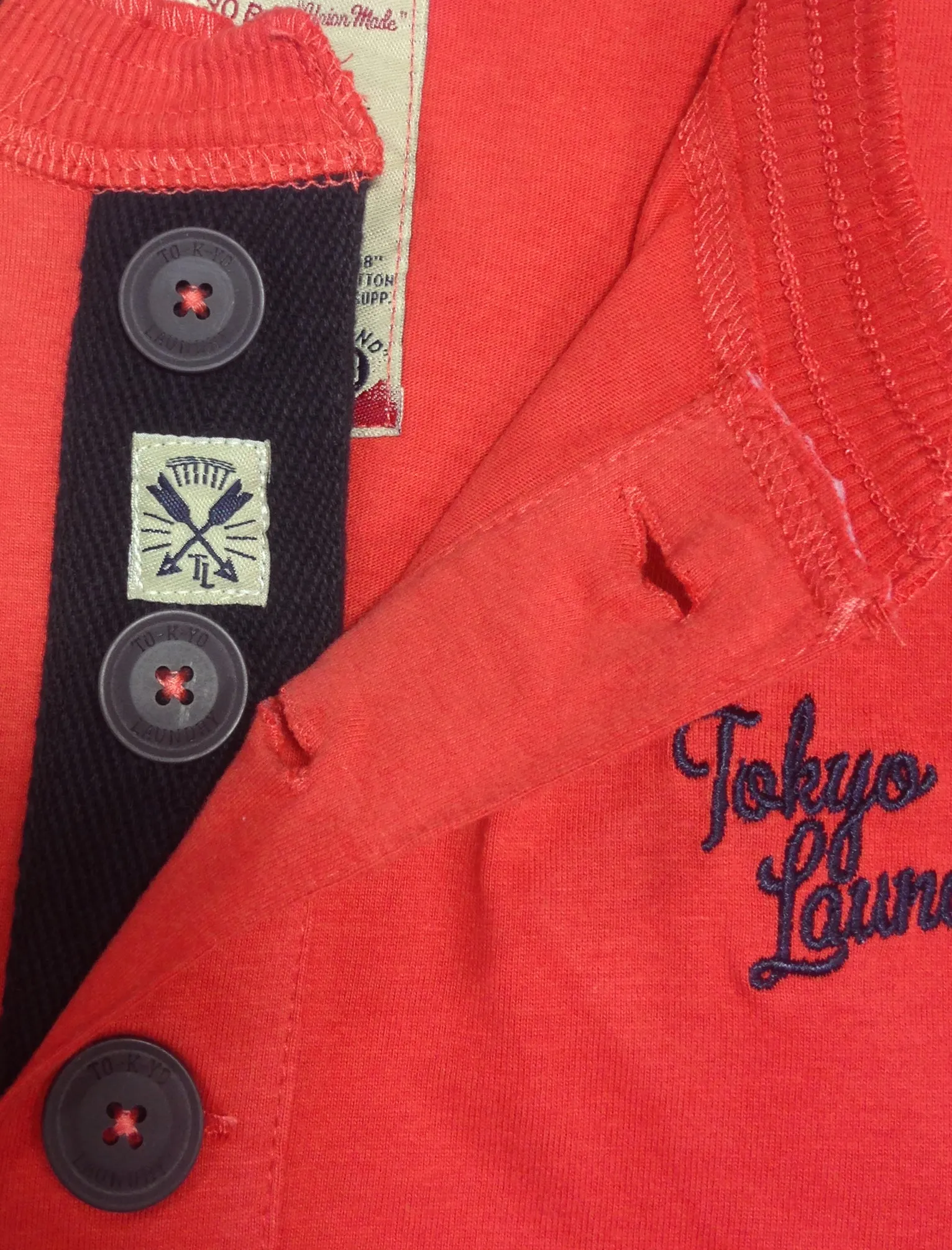Chartham 2 Button Henley T-Shirt in Fiesta Red - Tokyo Laundry
