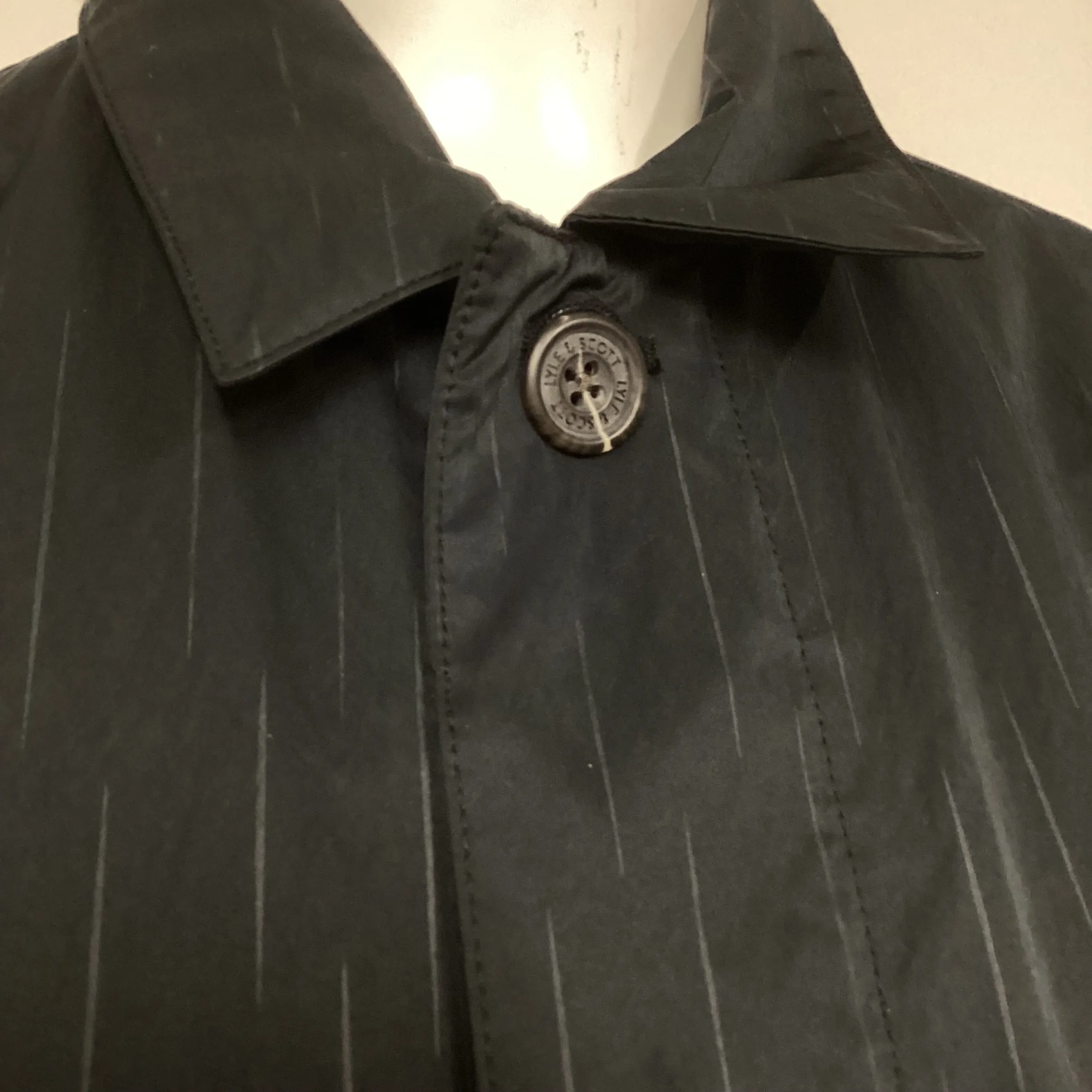 Lyle & Scott Navy Thin Lightweight Jacket Size S