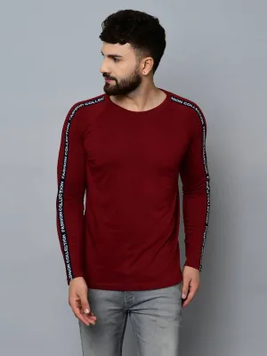 Men's Maroon Cotton Self Pattern Round Neck Tees