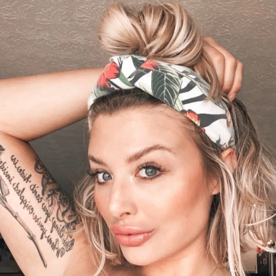 Miami Vibes - Floral Print Headband