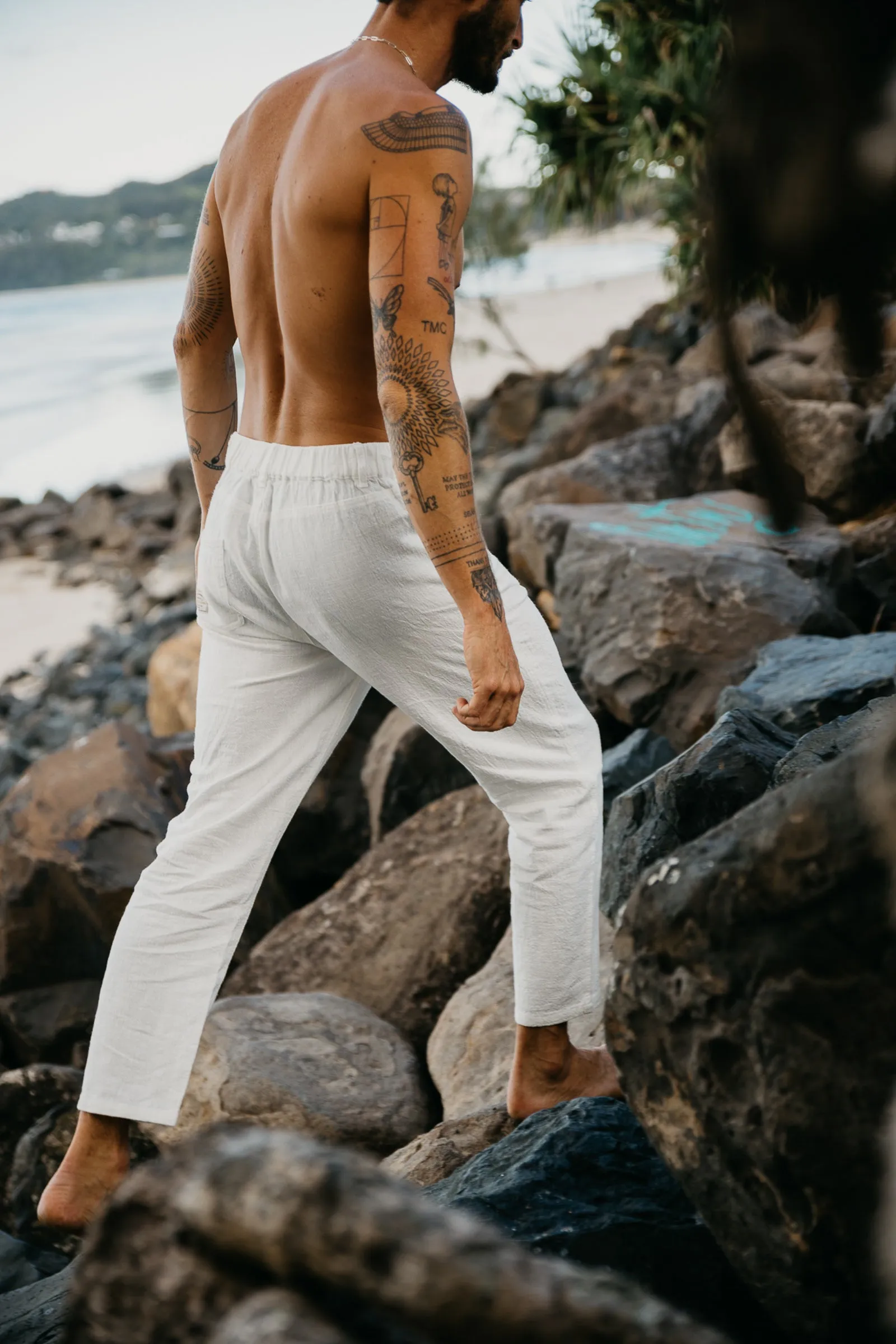 Miller - Textured Linen Pants - White