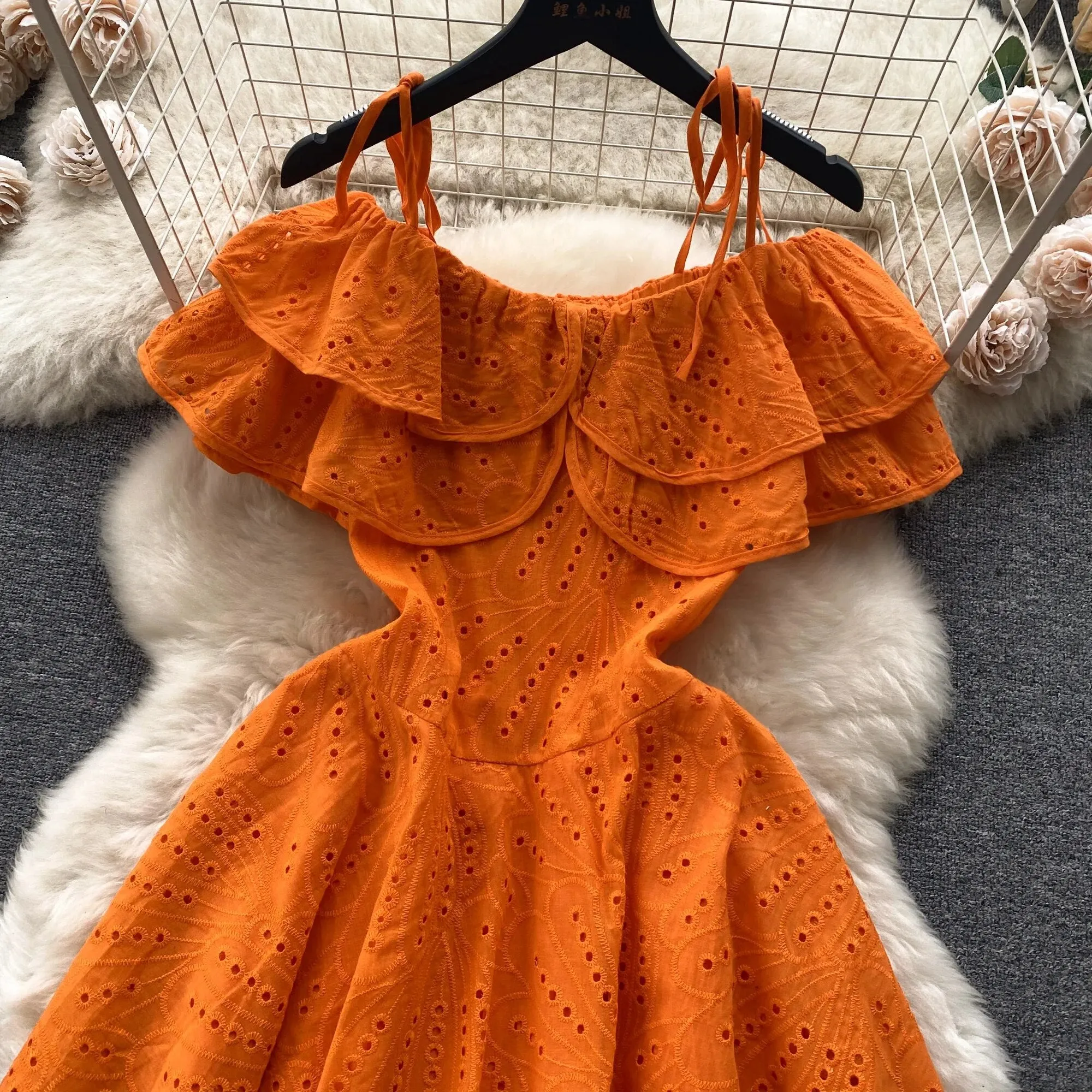 Tempa Hollow out Dress